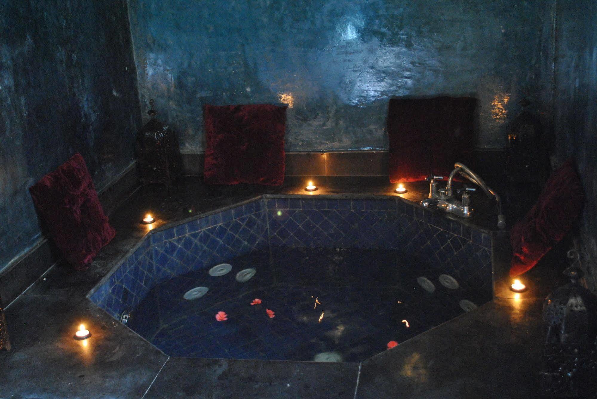 R'Mila Medina Fez Hotel Luaran gambar