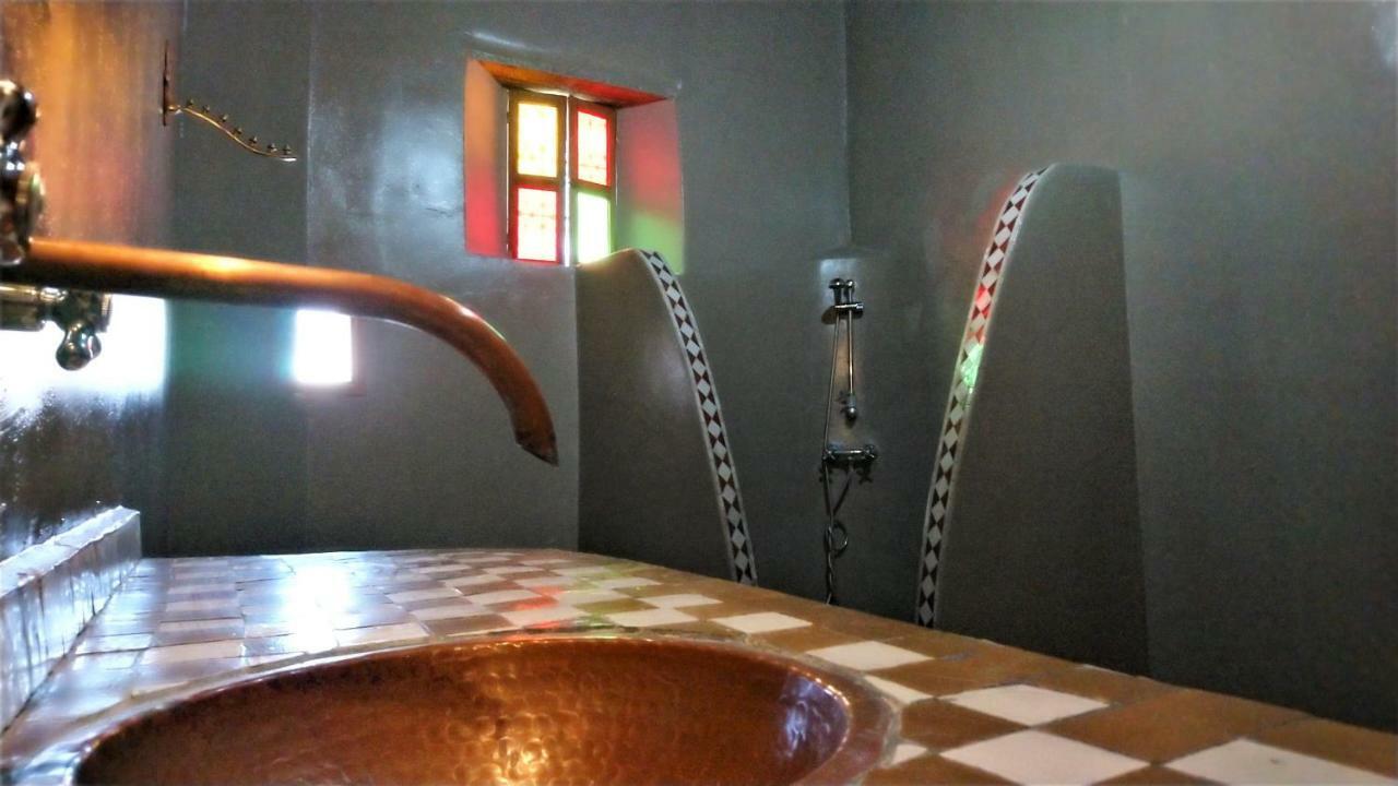 R'Mila Medina Fez Hotel Luaran gambar
